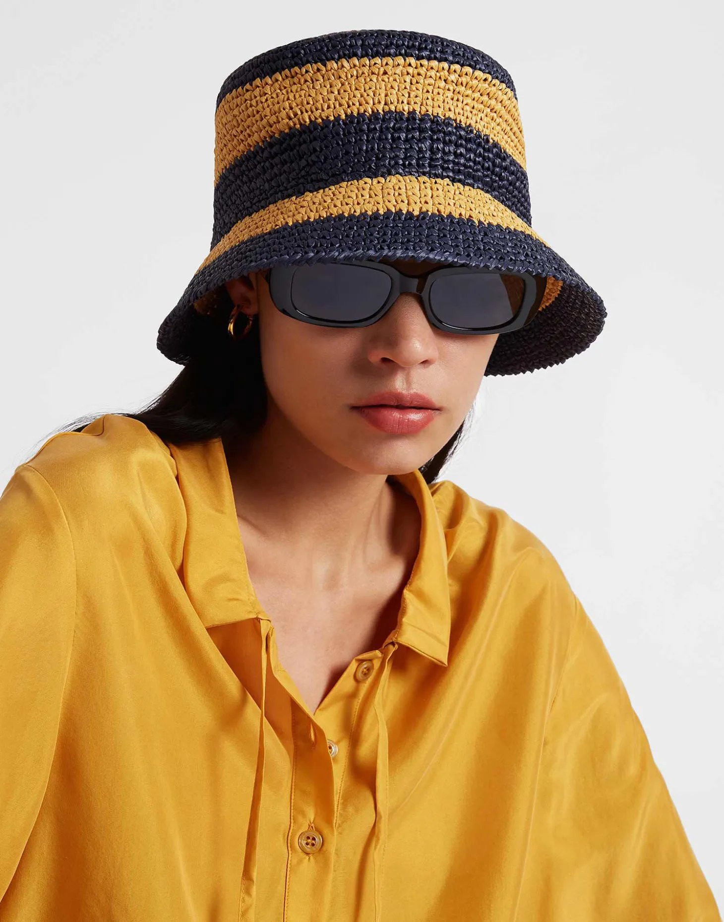 Bucket HatColor Block Navy in Raffia Crochet