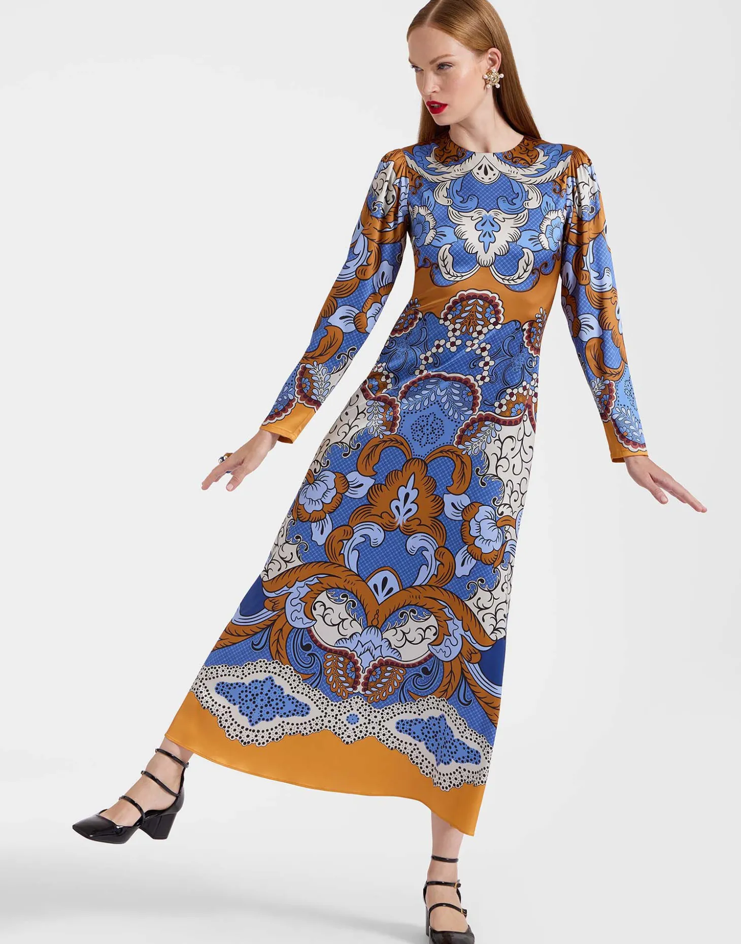 Clingy Swing DressPortal Placée Light Blue in Stretch Satin