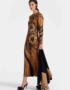 Clingy SwingBig Blooms Plac&eacute;e Brown in Stretch Satin