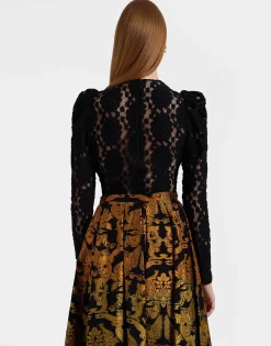 Clingy TopSolid Black in Stretch Lace