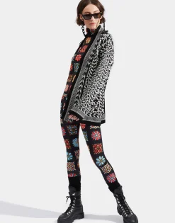 Cozy CardiganBlack / White in Merino Wool