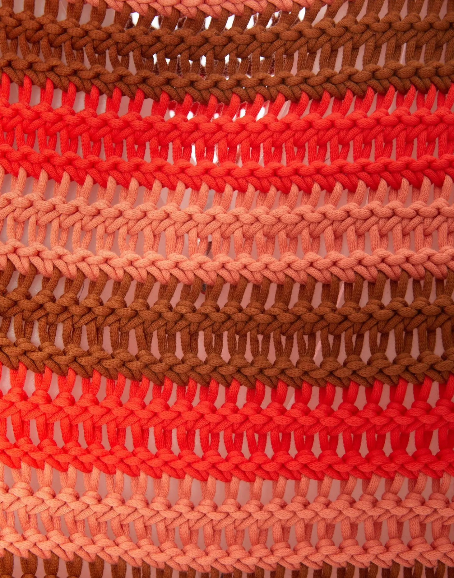 Crop SweaterMulticolor Red in Cable Chain