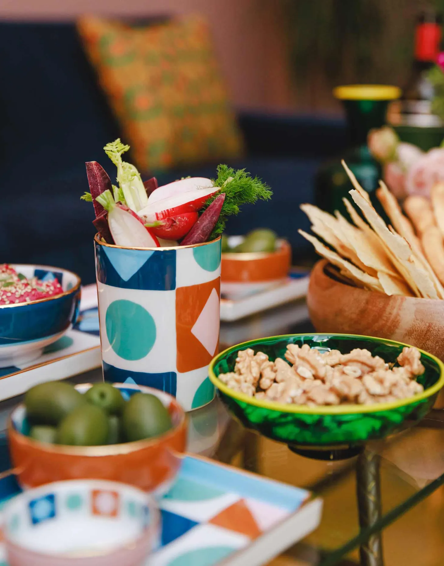 Decorative CupDiamond Dots in Porcelain