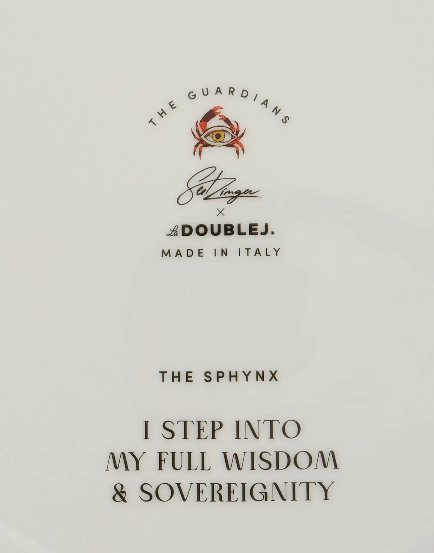 Decorative PlateThe Sphynx Saffron in Porcelain