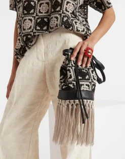 Feria Crossbody BagMini Tiles Black in Macram&eacute;