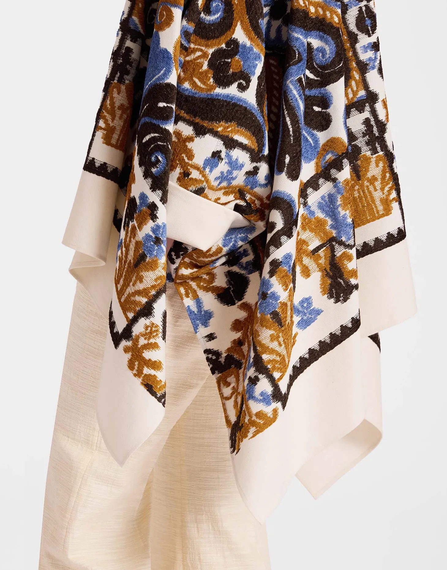 Foulard JacketCorsini Cream in Jacquard