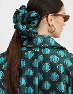 Giga ScrunchieWinter Sun Emerald in Jacquard