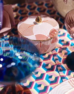 Goodie JarSlinky Rosso in Porcelain