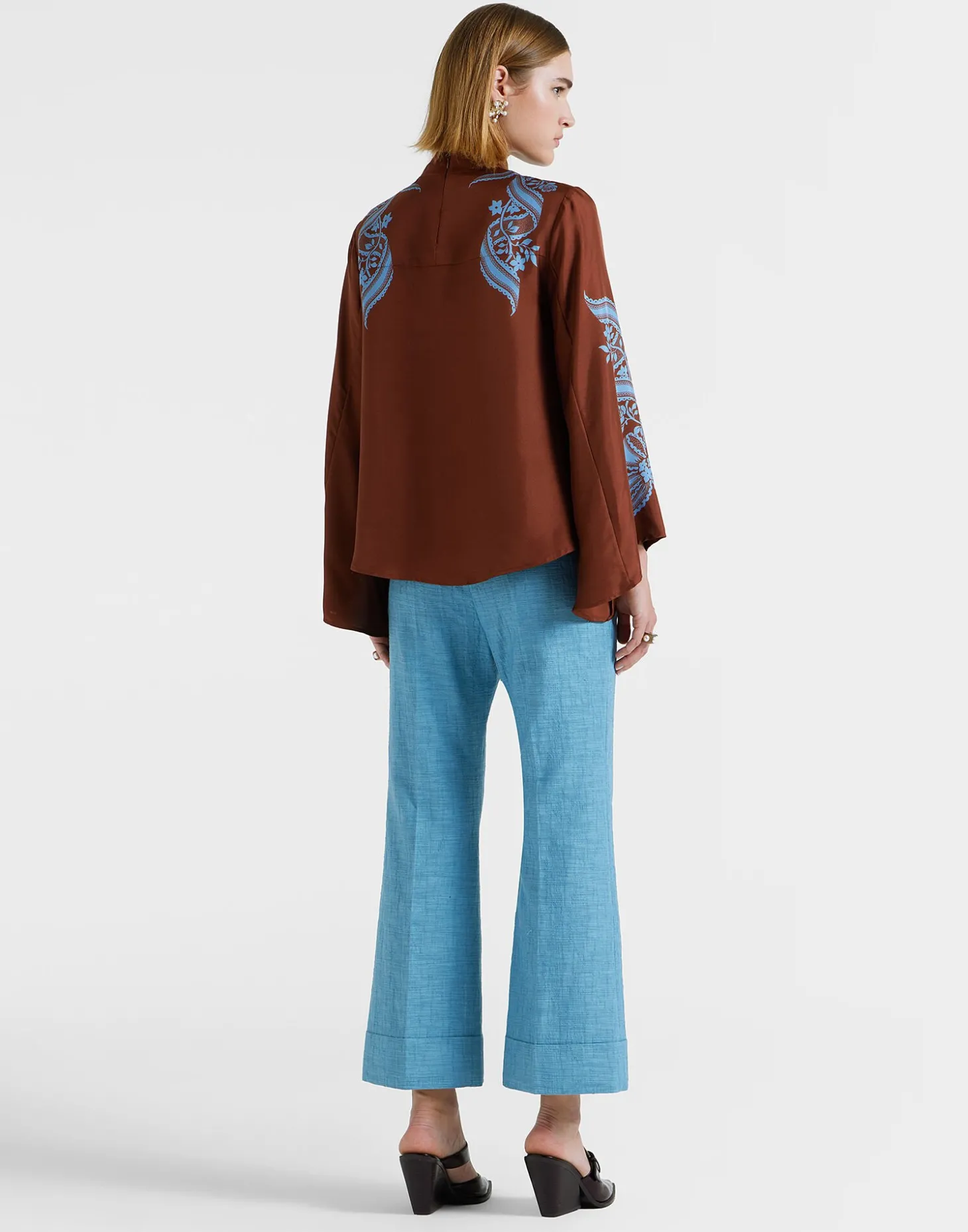 Hendrix PantsSolid Light Blue in Shot Cotton