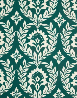 Herringbone RunnerGreen Garland in Cotton Chevron