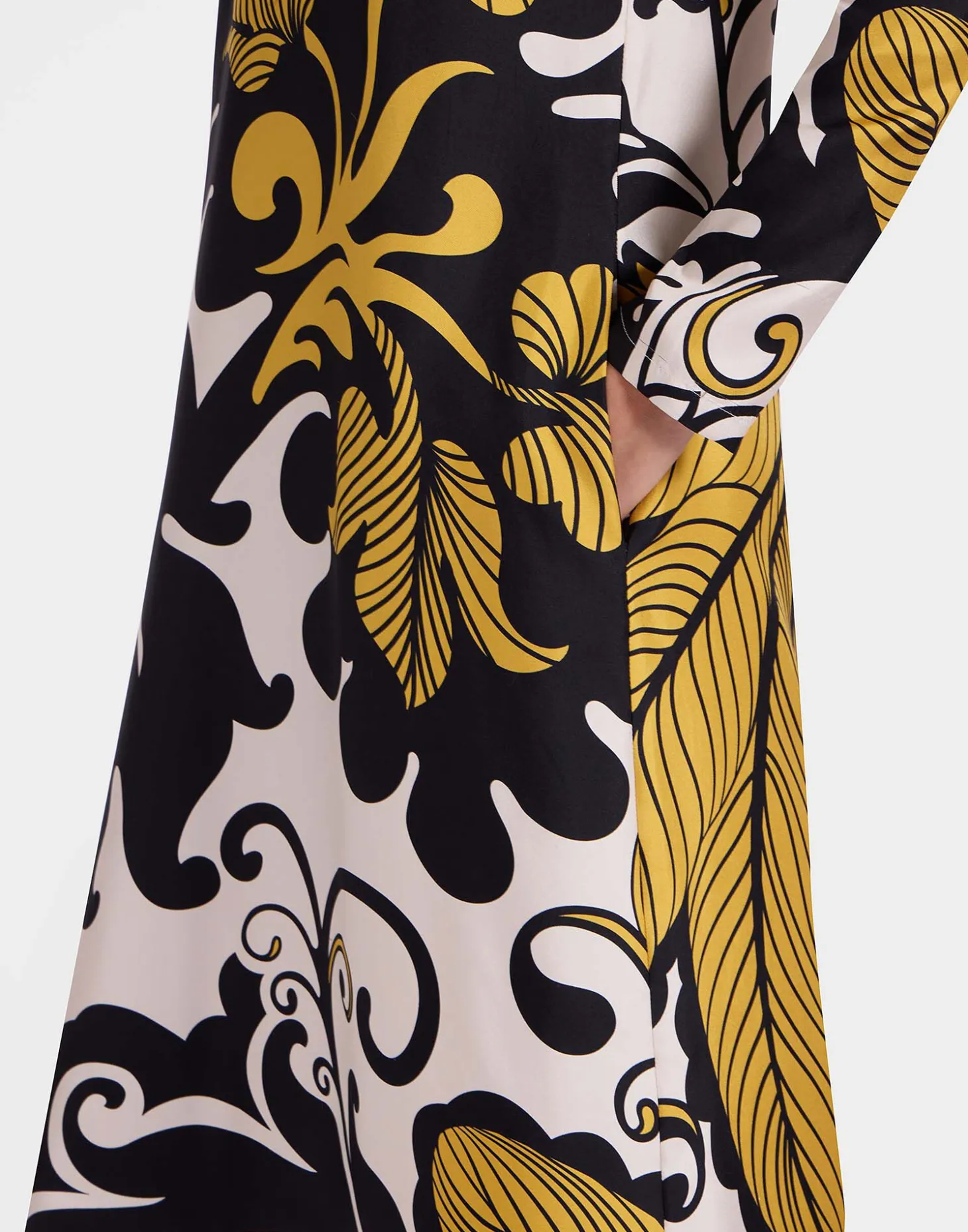 Long Sleeve Swing DressMarea Black & White in Silk Twill