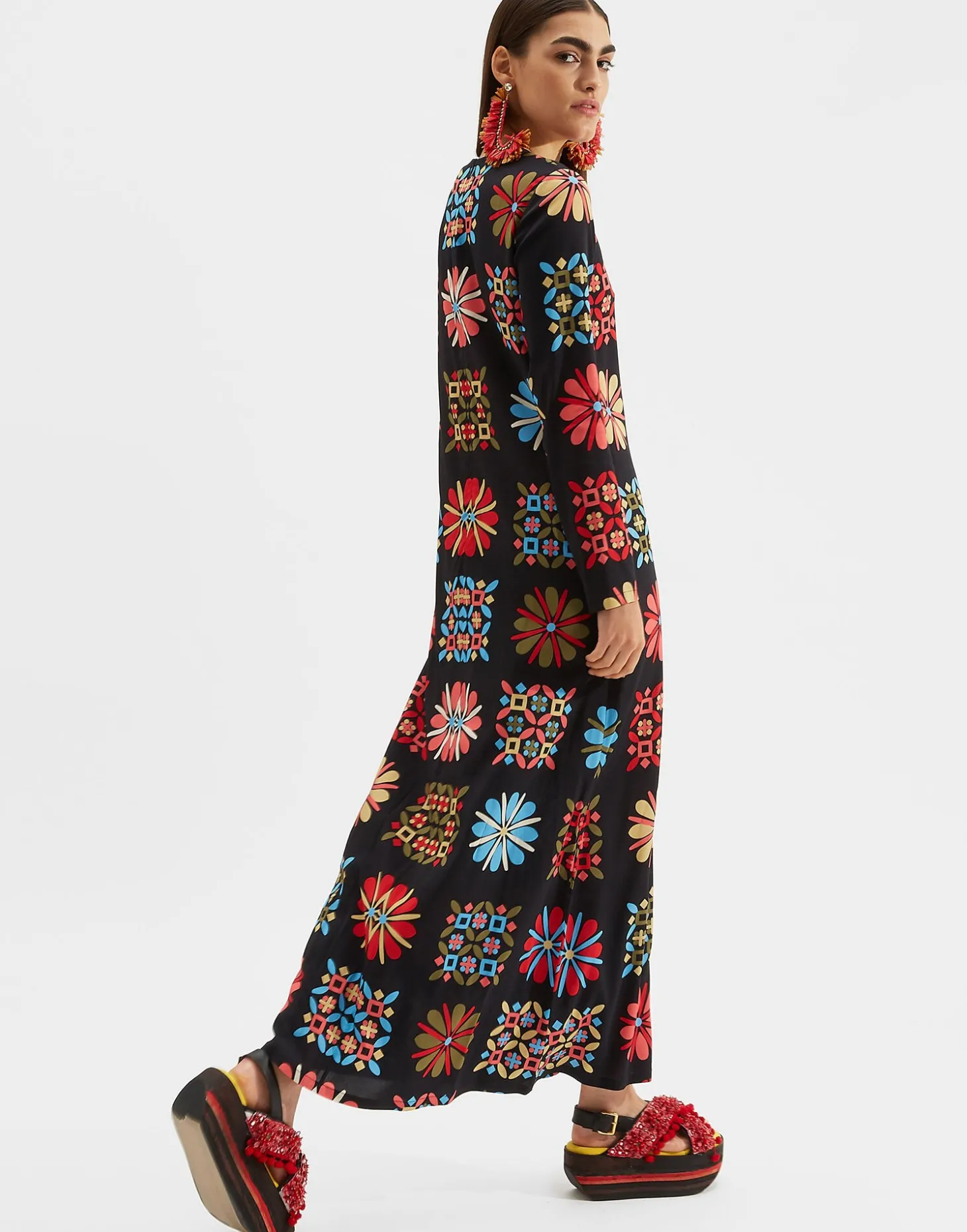 Long Sleeve Swing DressVetrata Grande in Sable