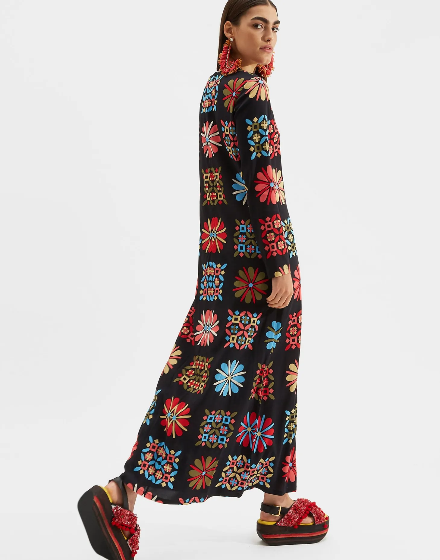 Long Sleeve Swing DressVetrata Grande in Sable