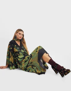 Magnifico Midi DressThe Nile Plac&eacute;e Black in Silk Twill