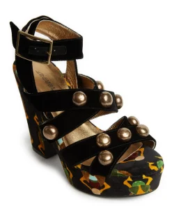 Medal WedgeScarab Black in Faille With Studs