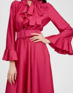 Medium BeltCyclamen in Stretch Satin