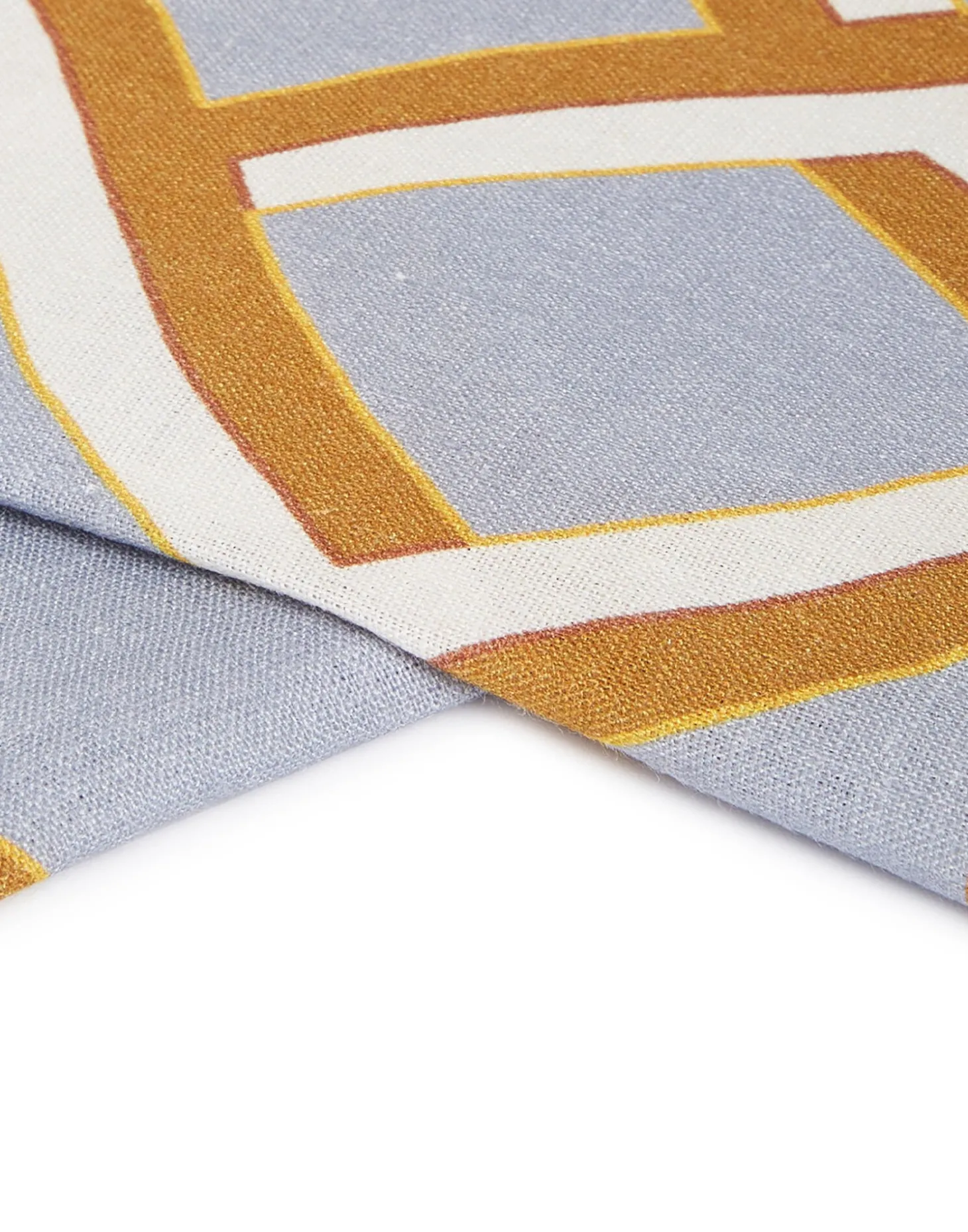 Medium TableclothTackle Turquoise in Linen