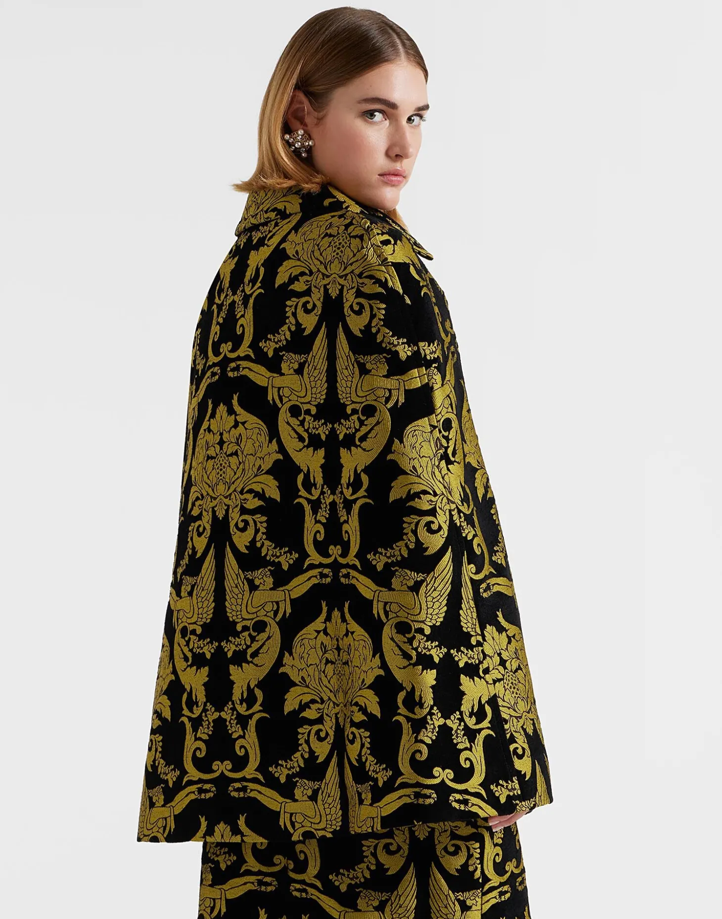 Milano Mini CapeCherubs Black in Jacquard