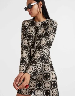 Mini Supreme Swing DressMini Tiles Black in Macram&eacute;