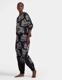 Off Court SweatshirtCrazy Tigers Black & White in Jersey