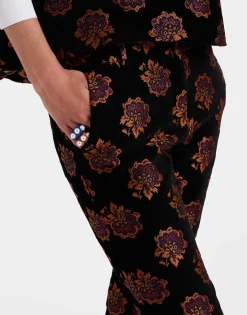 24/7 PantsRosette Black in Jacquard