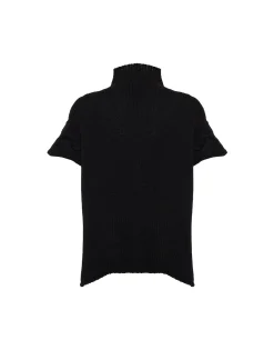 Portrait TopSolid Black in Chunky Wool