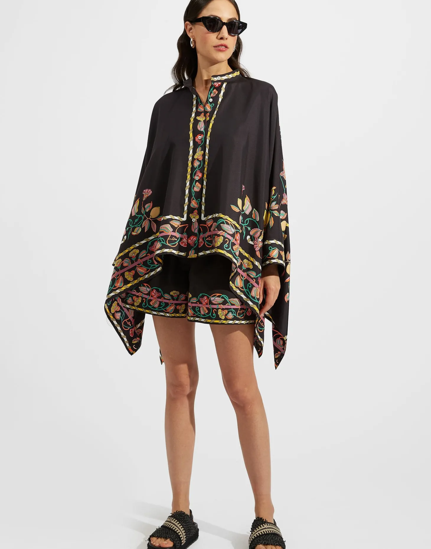 Pull-Up ShortsBorboni Placée Nero in Cotton Poplin