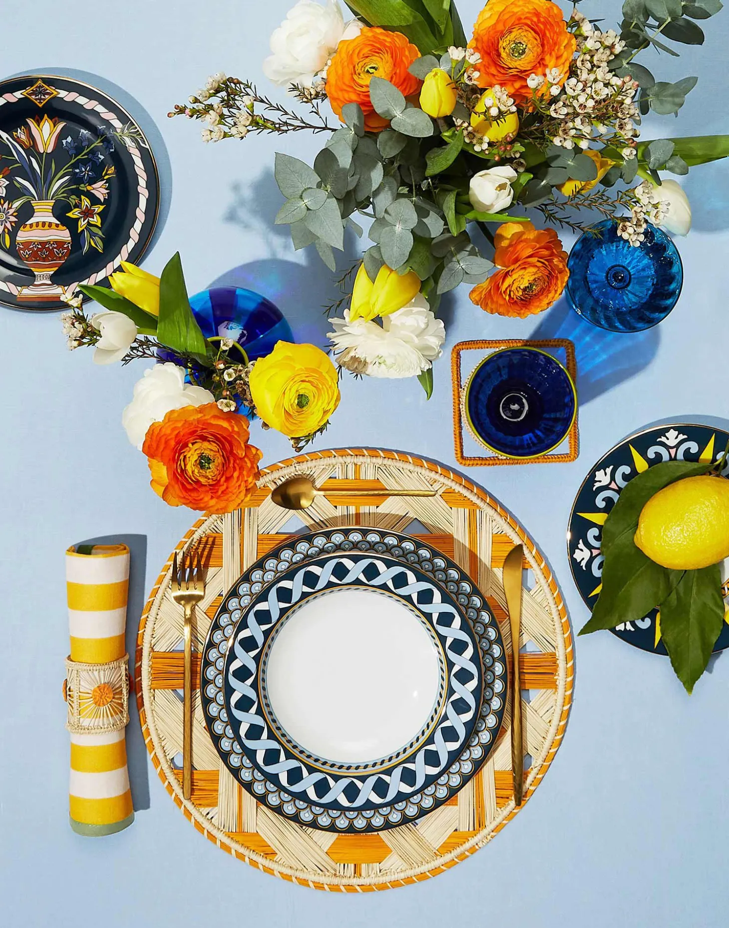 Raffia Coaster Set Of 4Mixed in Iraca