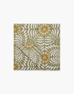 Round TableclothTudor Light Green in Linen