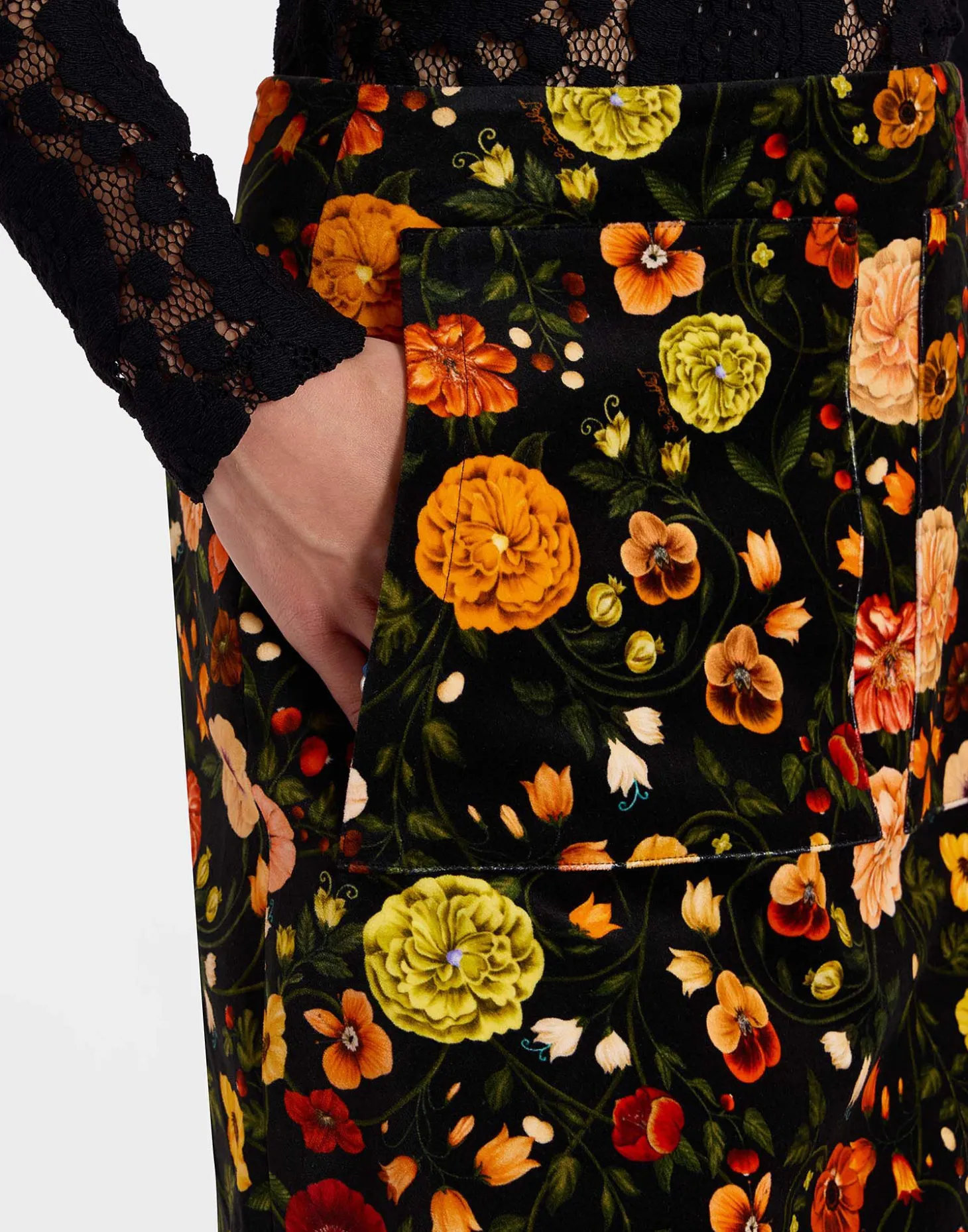 Short SkirtBotticelli Black in Cotton Velvet