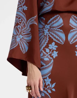 Sleek SkirtSignoria Plac&eacute;e Brown in Satin