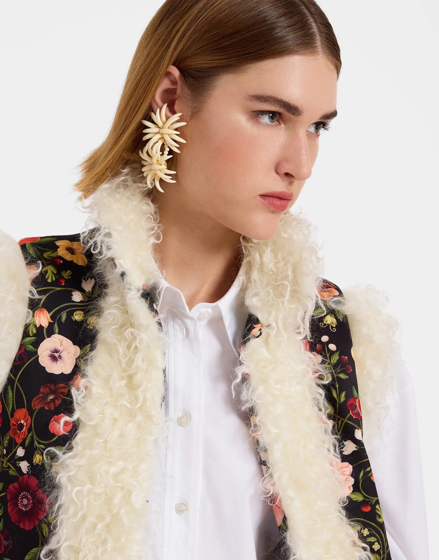 Sleeveless Folk JacketBotticelli Black in Compact Jersey