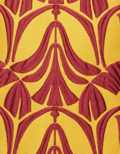 Sleeveless Folk JacketPapyrus Gold in Jacquard