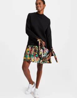 Sporty DressSolid Black in Jersey