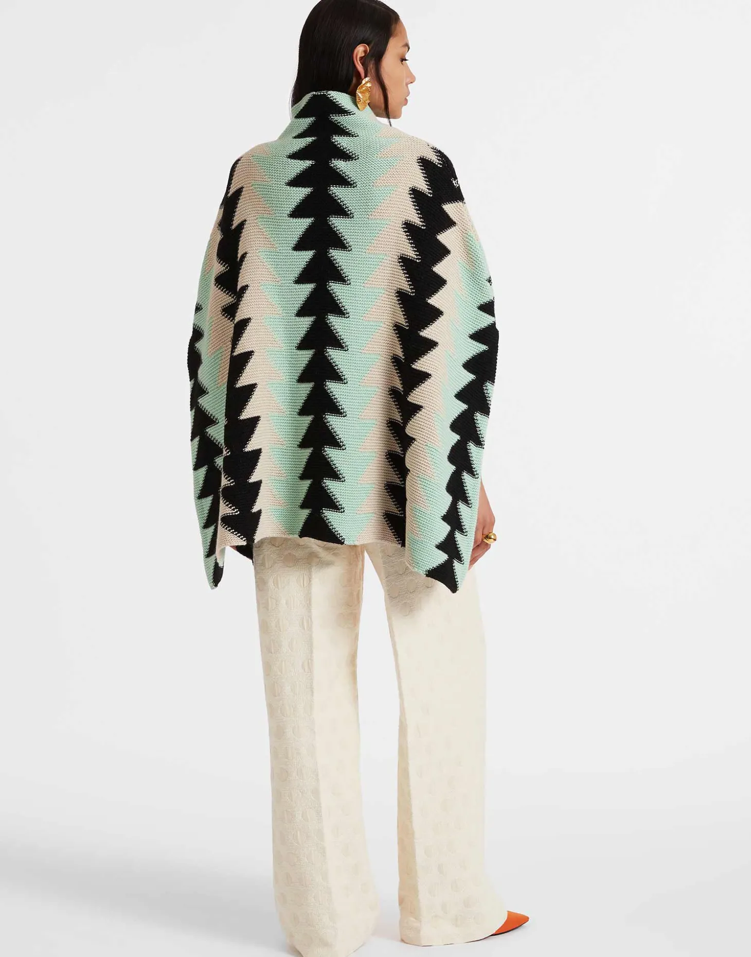 Trine CapeMint in Wool Intarsia