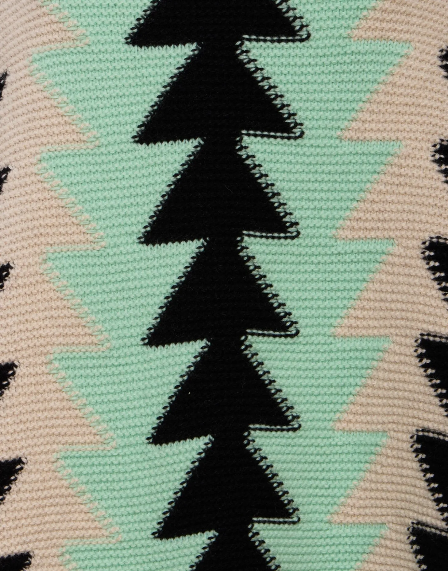 Trine CapeMint in Wool Intarsia