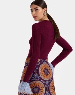 V-Neck High Kick TopSolid Burgandy in Ribbed Silk Cashmere With Feathers