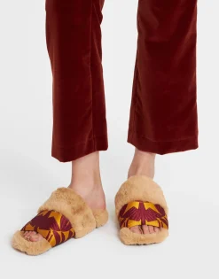 Winter SlidesPapyrus Gold in Jacquard